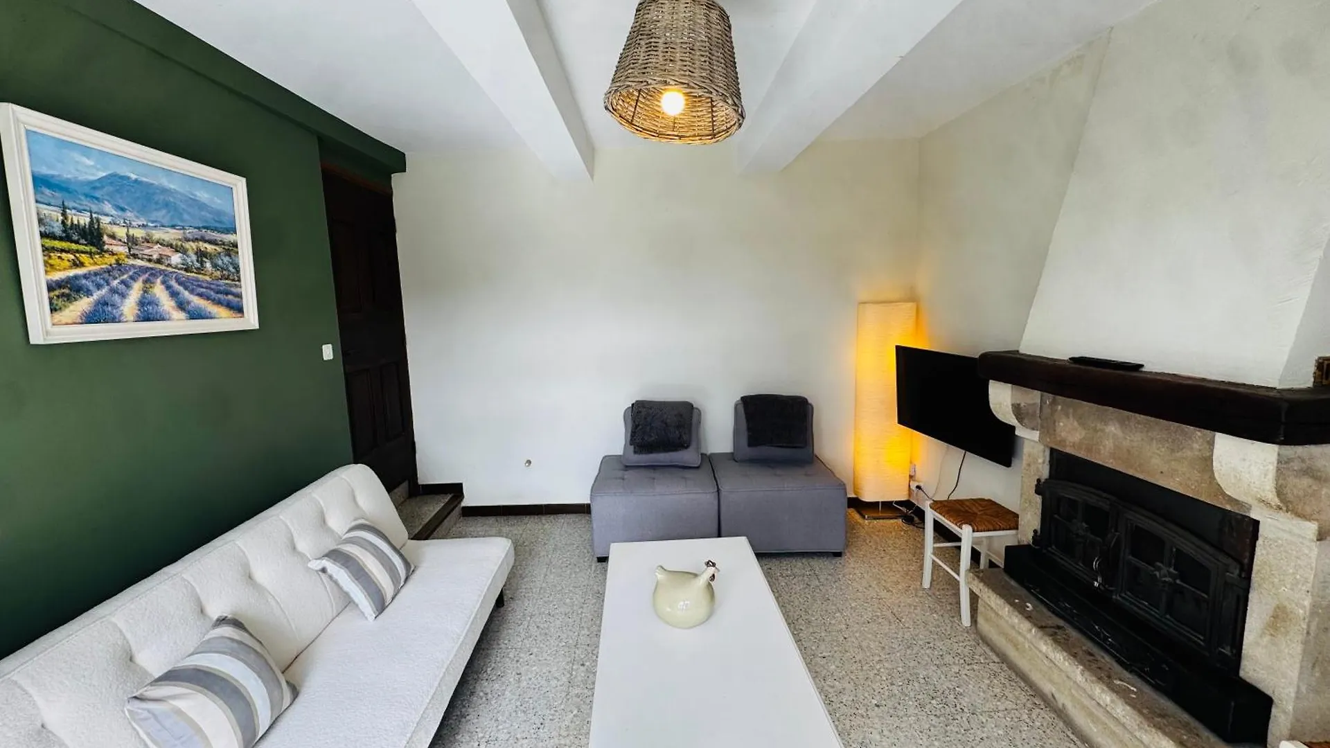 Gite La Bastide De La Loge Au Pied Du Mont Ventoux Sault